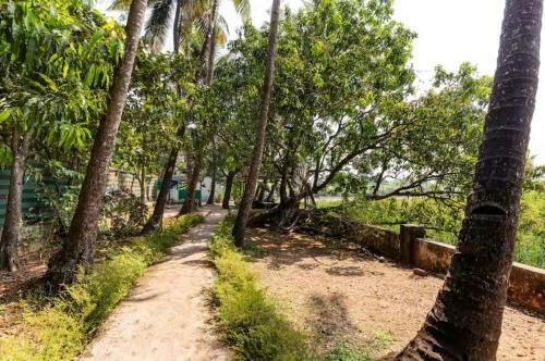 Hotel Infinity Lake View 6bhk Bungalow With Private Pool