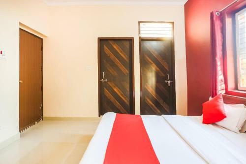 Hotel Oyo 69561 Dezire Residency
