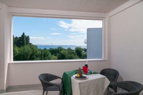 Hostal Luxury Rooms Near The Beach3