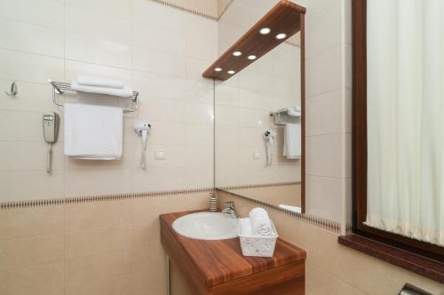 Hostal Luxury Rooms Near The Beach3