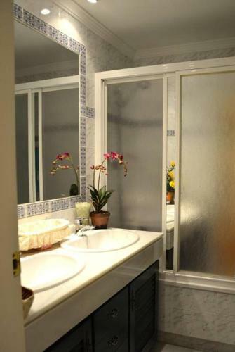 Apartamento C�ntrico Y Luminoso