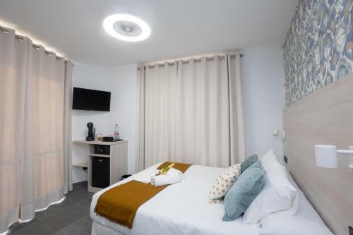 Hostal Mirador De La Ermita - Adults Recommended