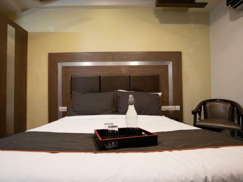 Hotel Vaccinated Staff - Collection O 81221 Marhaba Residency