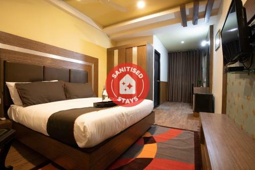 Hotel Vaccinated Staff - Collection O 81221 Marhaba Residency