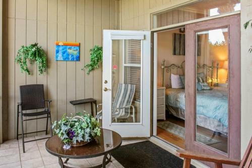 Lakefront By Seascape Resort