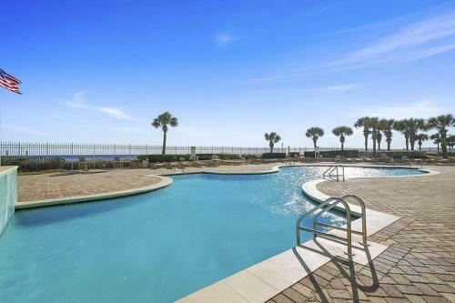 Silver Beach Towers Ph 1901 By Five Star Properties
