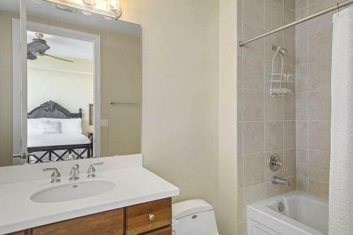 Silver Beach Towers Ph 1901 By Five Star Properties