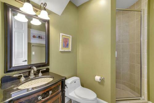 Silver Beach Towers Ph 1901 By Five Star Properties