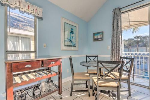 Charming Destin Cottage Walk To Beach And Dining!