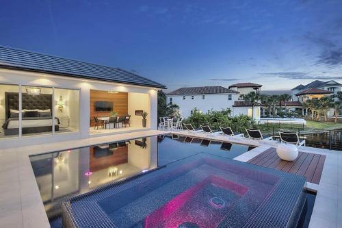 Modern Paradise By Five Star Properties