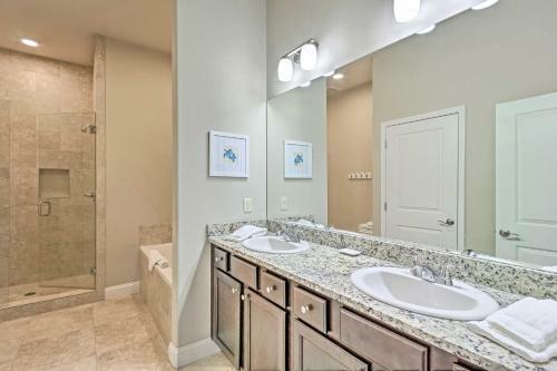 Apartamento Luxurious Alerio Condo With Private Beach Access!