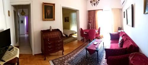 Classy 2 Bedroom Apartment Under Acropolis At Thissio