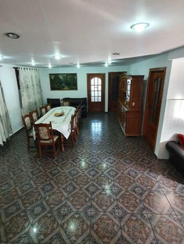 Hotel Intim Calarasi