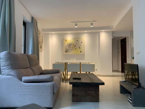 Plaza Negrito Apartments
