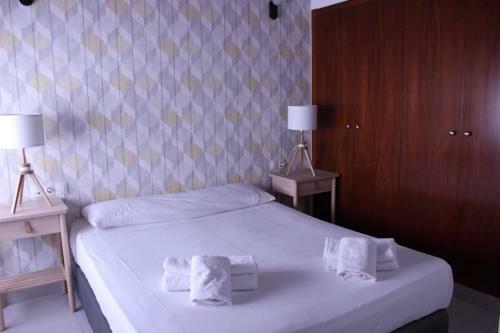 Plaza Negrito Apartments