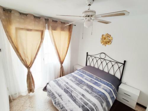 Sunny Apartment Near The Beach