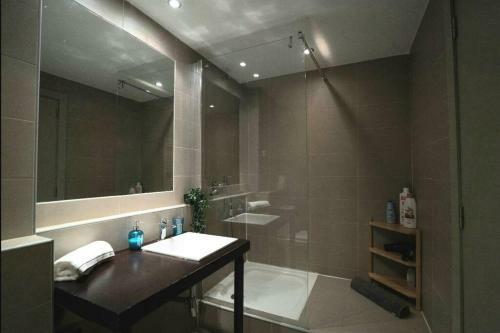 Apartamento Garden Duplex With Indoor Swimming Pool & Spa