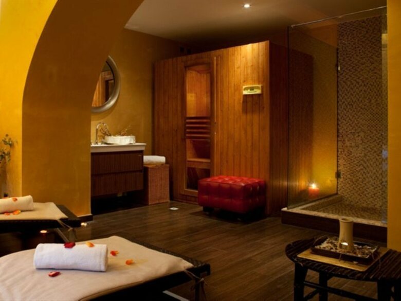 Hotel Regina Baglioni