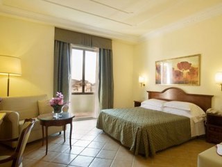 Hotel Athena