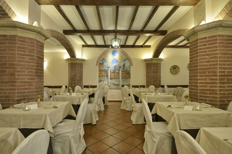 Hotel Athena