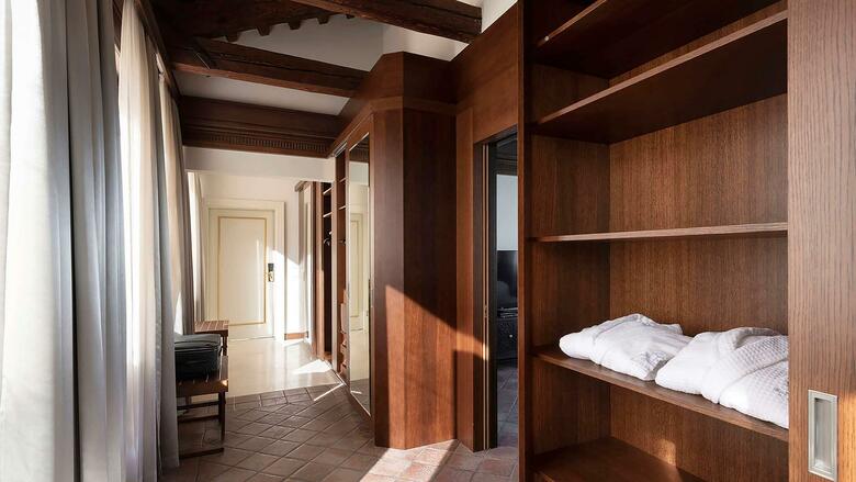 San Clemente Palace Hotel & Resort