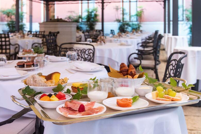 San Clemente Palace Hotel & Resort