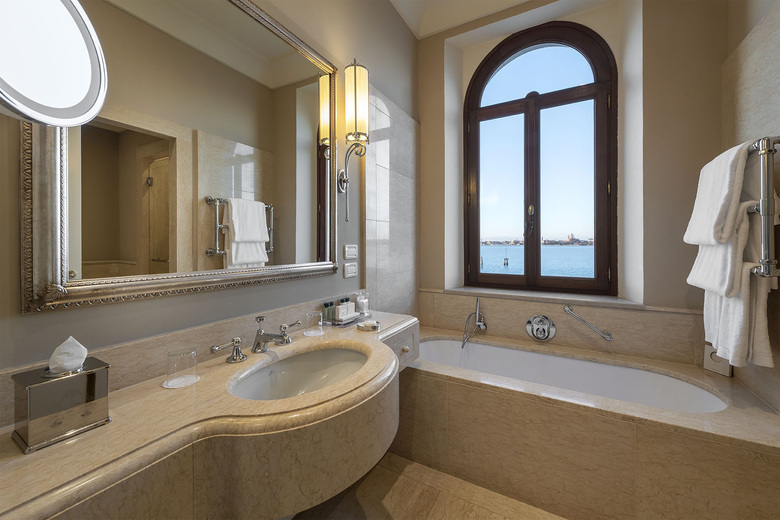 San Clemente Palace Hotel & Resort