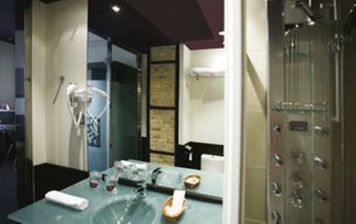 Hotel Petit Palace Bristol