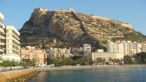 Apartamento Piso En Playa De Alicante