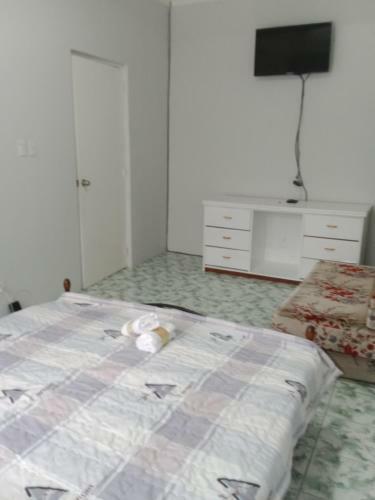 Felipe Home