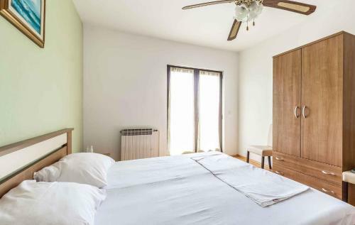 Apartment In Porec/istrien 38611