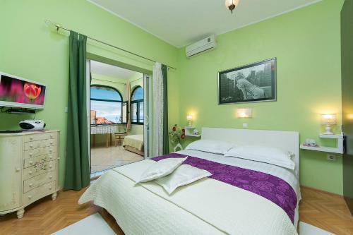 Villa Palma Apartments