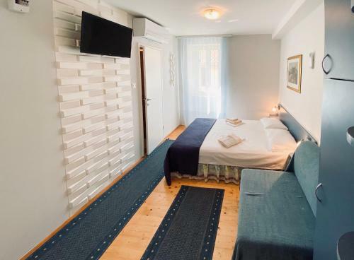 Apartamentos Komiza Provita Guesthouse