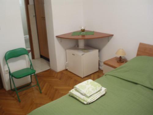 Hostal Apartments And Rooms Irena