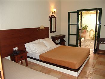 Aparthotel Porto Sisi Hotel Apartments