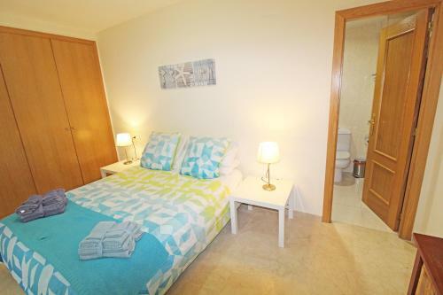 Apartamento S�per C�ntrico, Luminoso, Amplio, Terrazas Y Patio