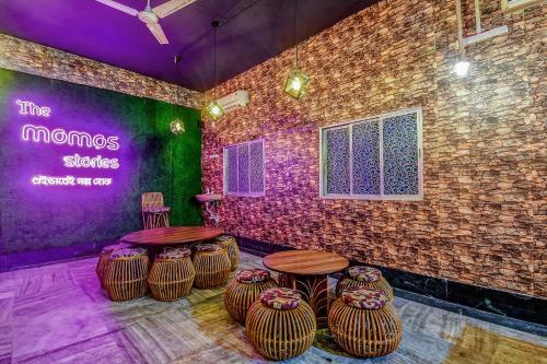 Oyo Flagship 85433 Hotel Oasis