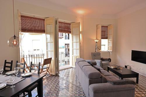 Historic Apartment By Mercado Central