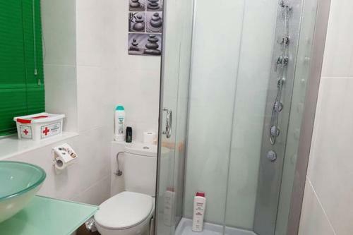 Hostal Rooms By The Sea!