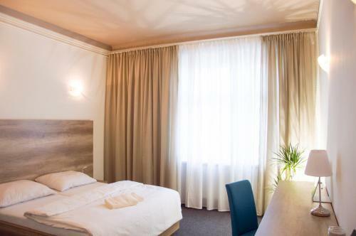 Apartamentos Designer Loft At Stodoln� Street
