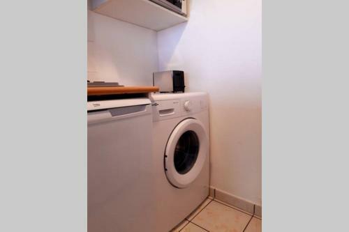Apartamento 2 Pi�ces Avec Terrasse, Piscine, Parking Privatif