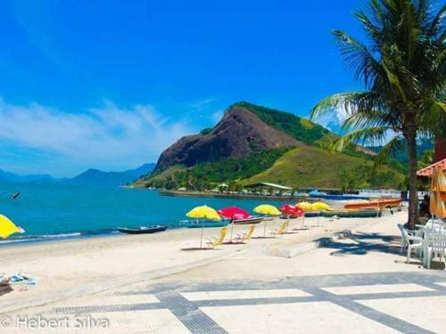 Casa Com Belas Vistas Muriqui