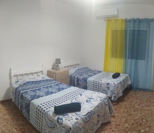 A Beautiful Spacious Two Bedroom Apartment Cb8ev