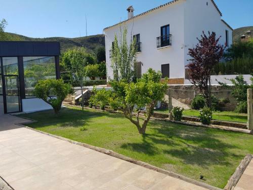 Agroturismo Cortijo Andaluz Do�a Adela