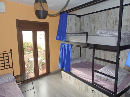 Hostal La Pita Guesthouse