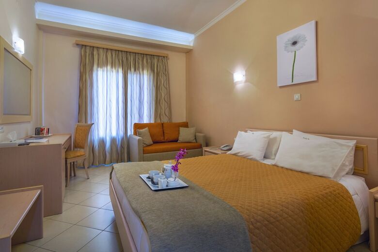 Hotel Grecian Castle
