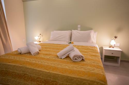 Hostal Chrisi Akti