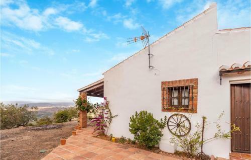 Nice Home In �lora With 2 Bedrooms