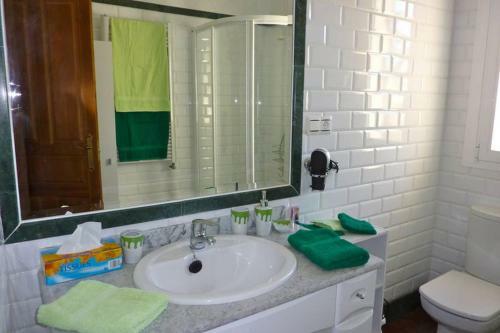 Luxury Villa With Private Pool Near Ronda