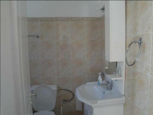 Apartamento Iriana Village Inn